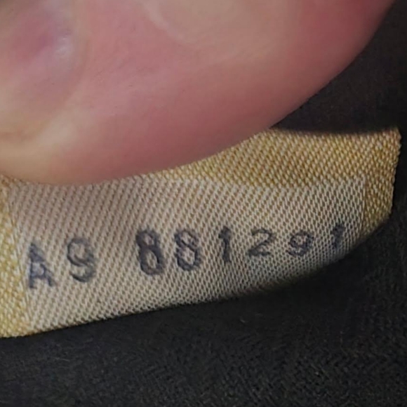 Dooney & Bourke Vintage  Made in USA Cabriolet Bucket Bag - Picture 15 of 16